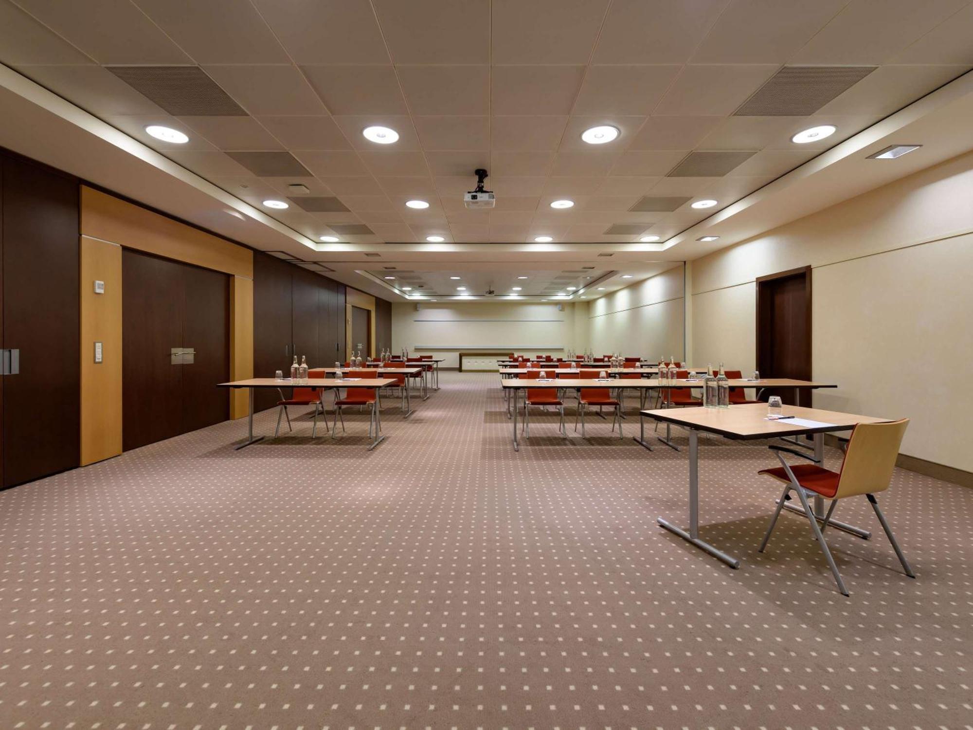 Moevenpick Hotel Geneva Meyrin Kültér fotó
