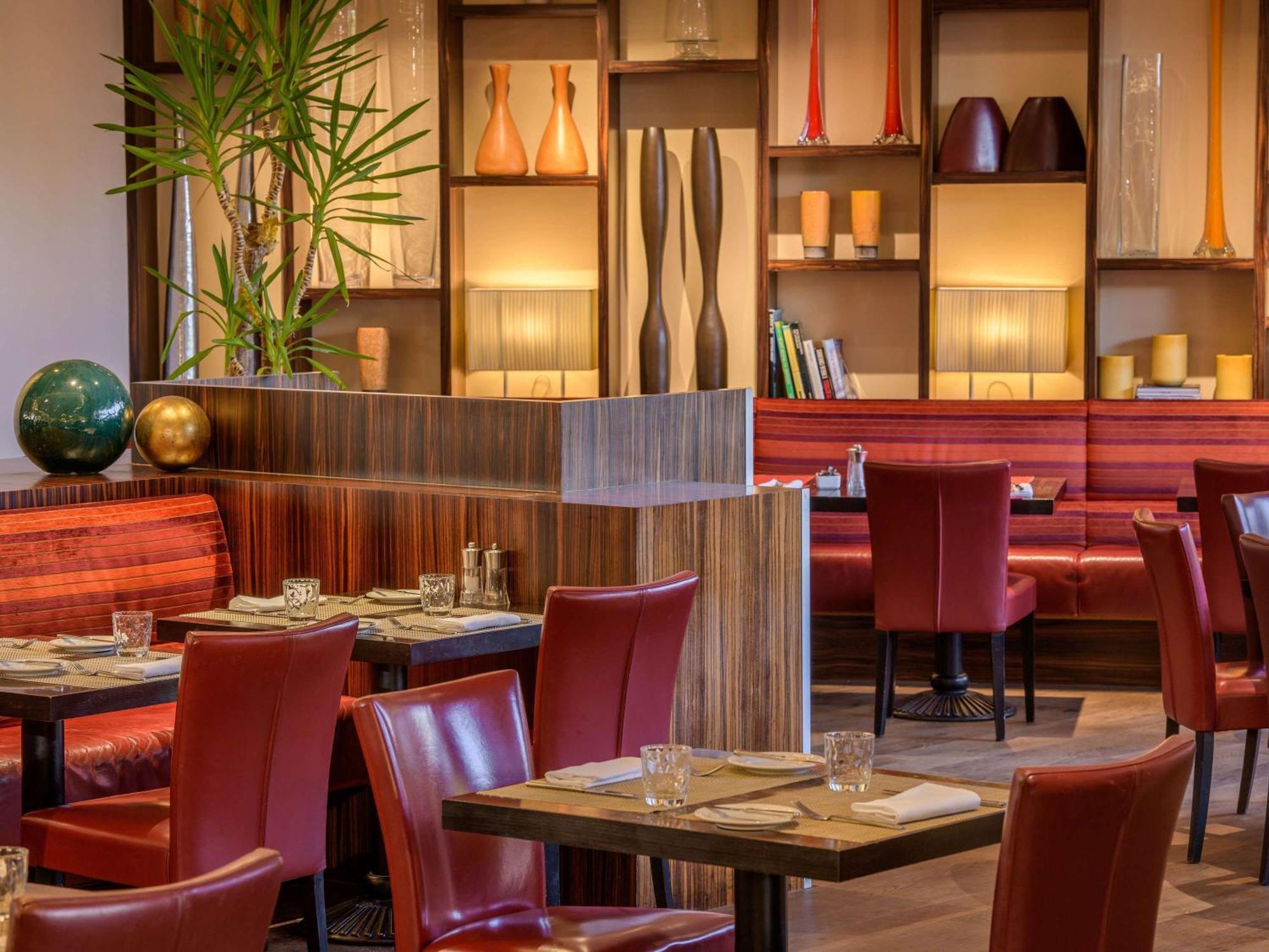 Moevenpick Hotel Geneva Meyrin Kültér fotó