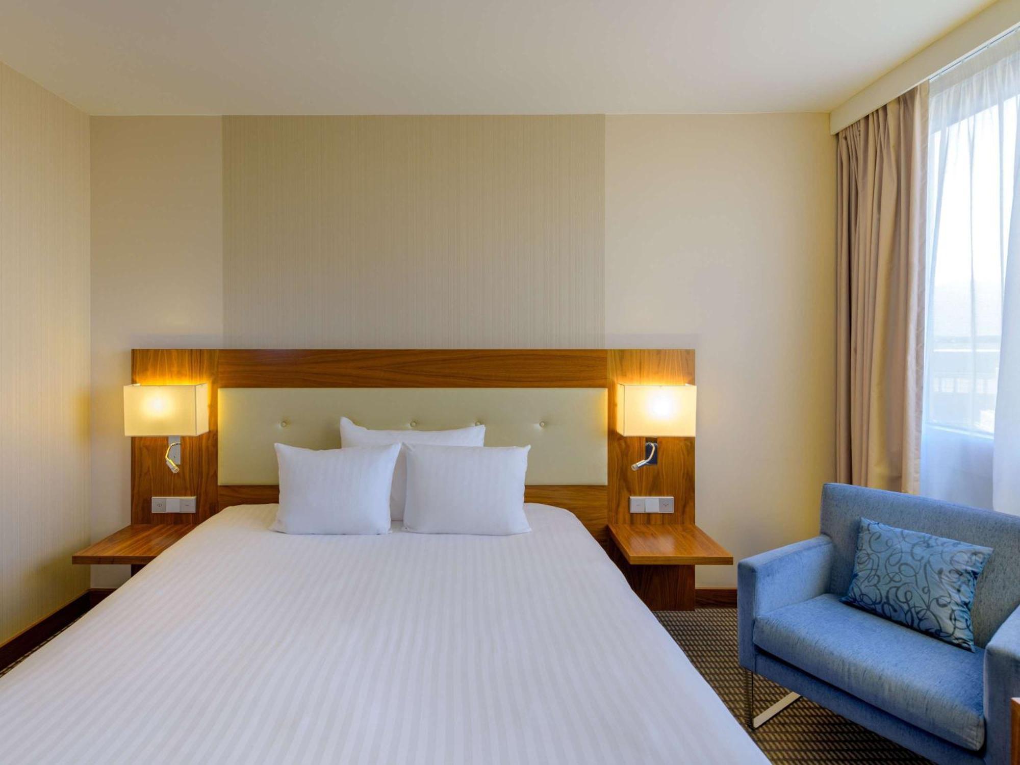 Moevenpick Hotel Geneva Meyrin Kültér fotó
