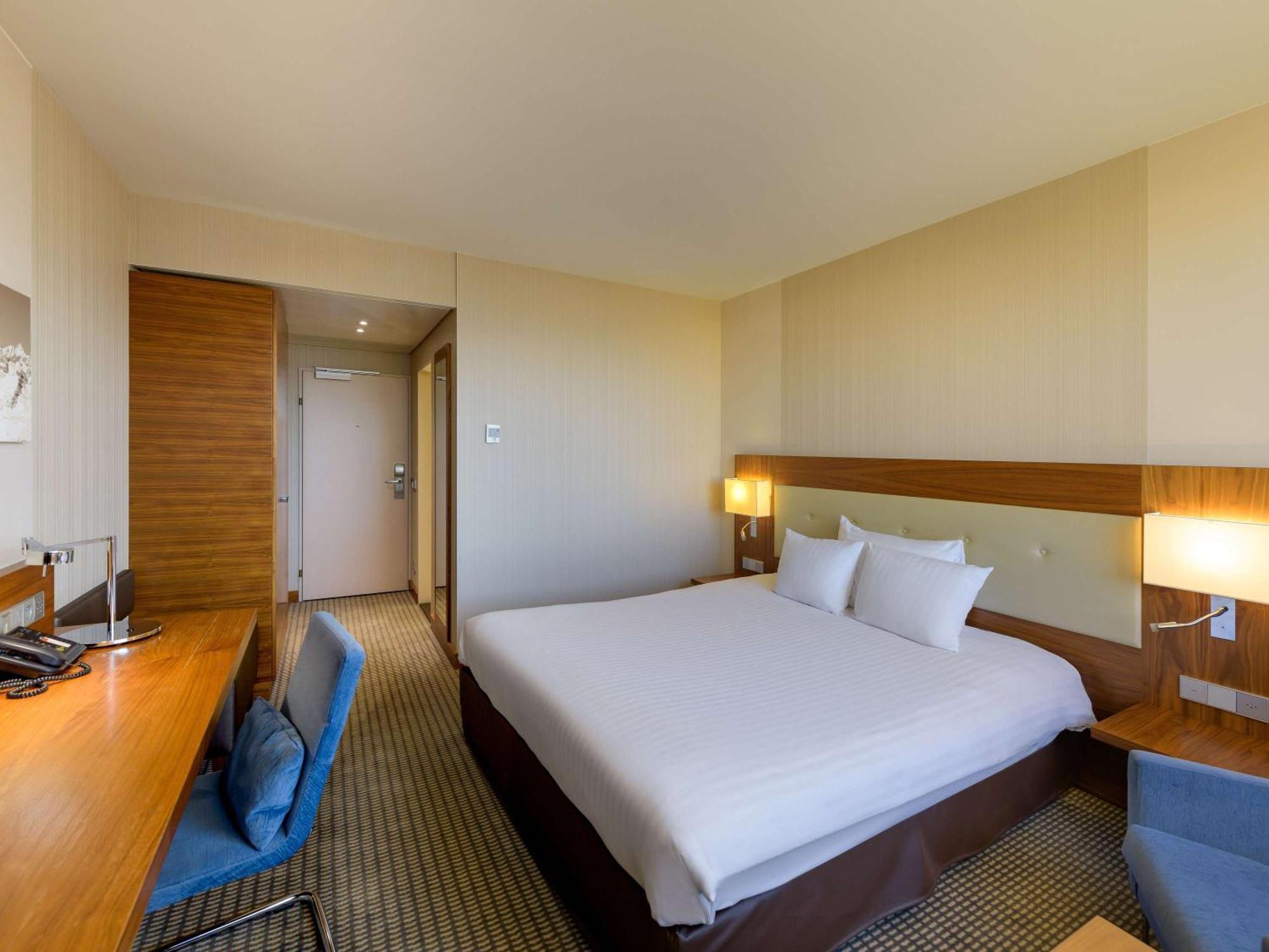 Moevenpick Hotel Geneva Meyrin Kültér fotó